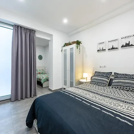 House In Palmas Near Playa De Canteras Holiday home