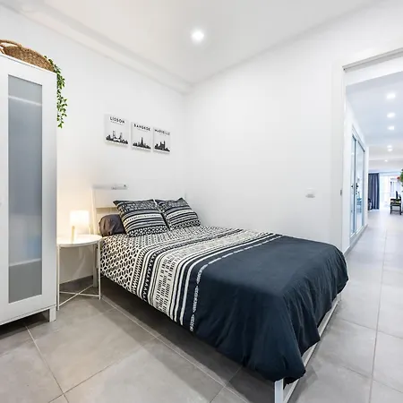 House In Palmas Near Playa De Canteras * Las Palmas de Gran Canaria